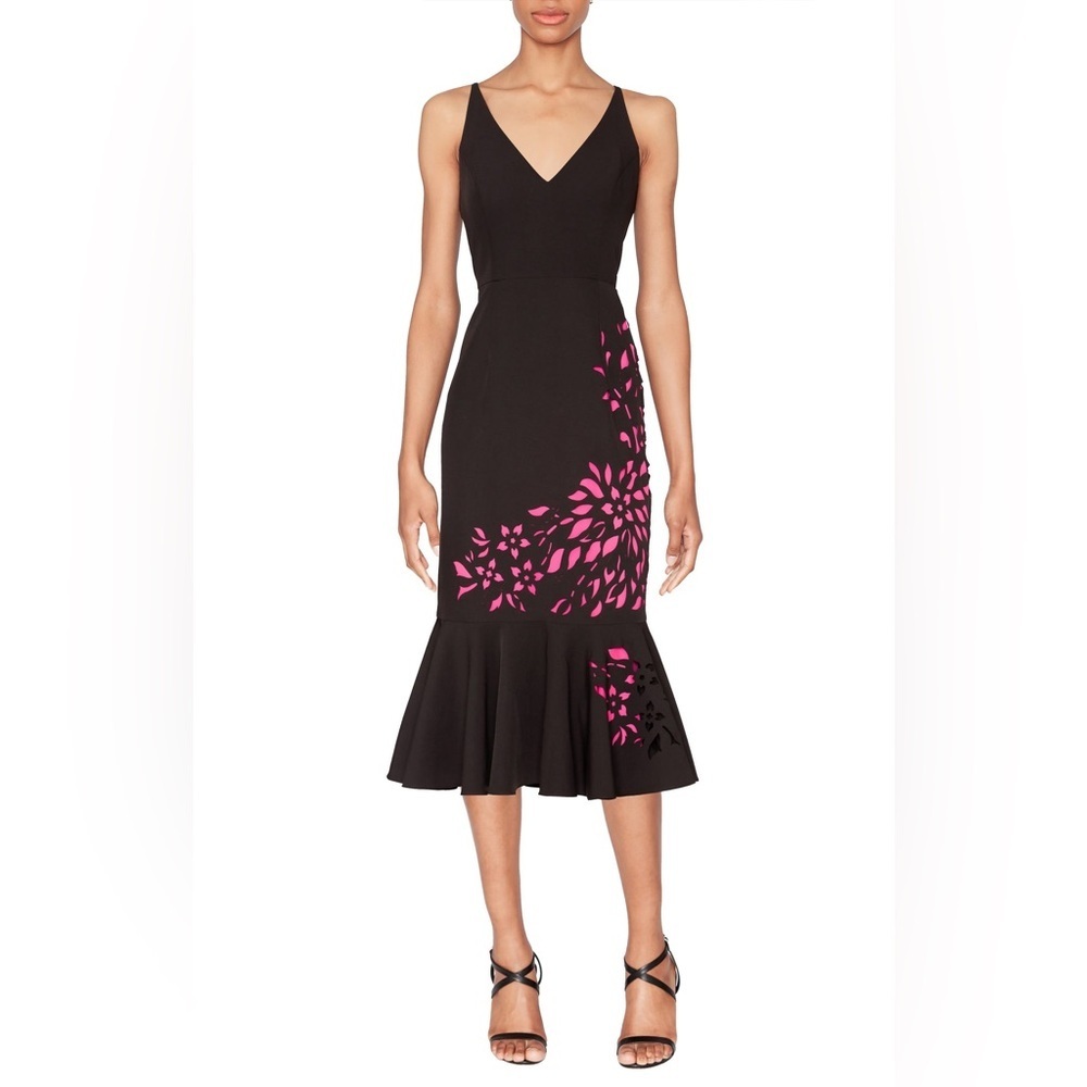 WHITE TIE by Shani - (C1) Sleeveless Laser Cutting with Flounce - NWT SIZE 12